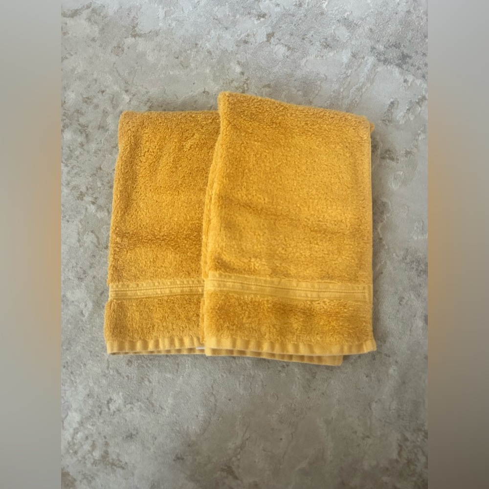 Threshold Hand Towels